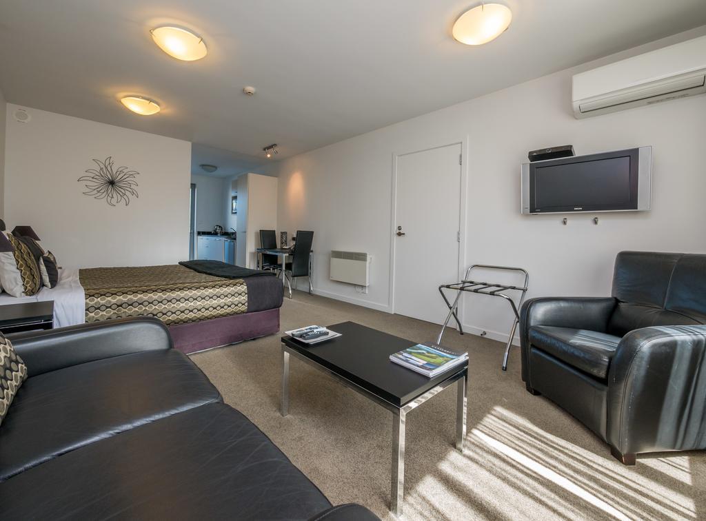 Bellano Motel Suites Christchurch Exteriér fotografie A typical studio apartment