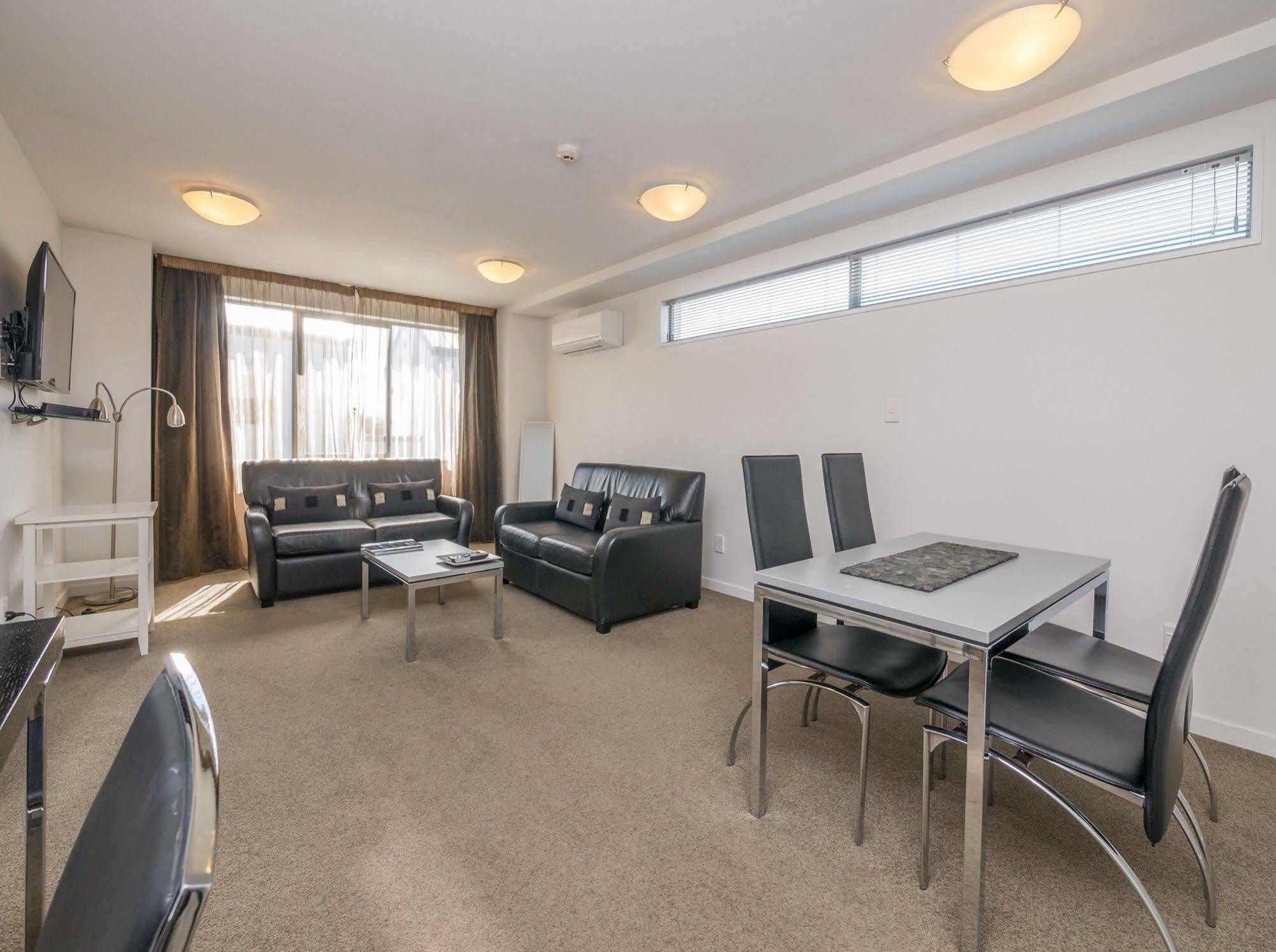 Bellano Motel Suites Christchurch Exteriér fotografie A typical apartment at the hotel