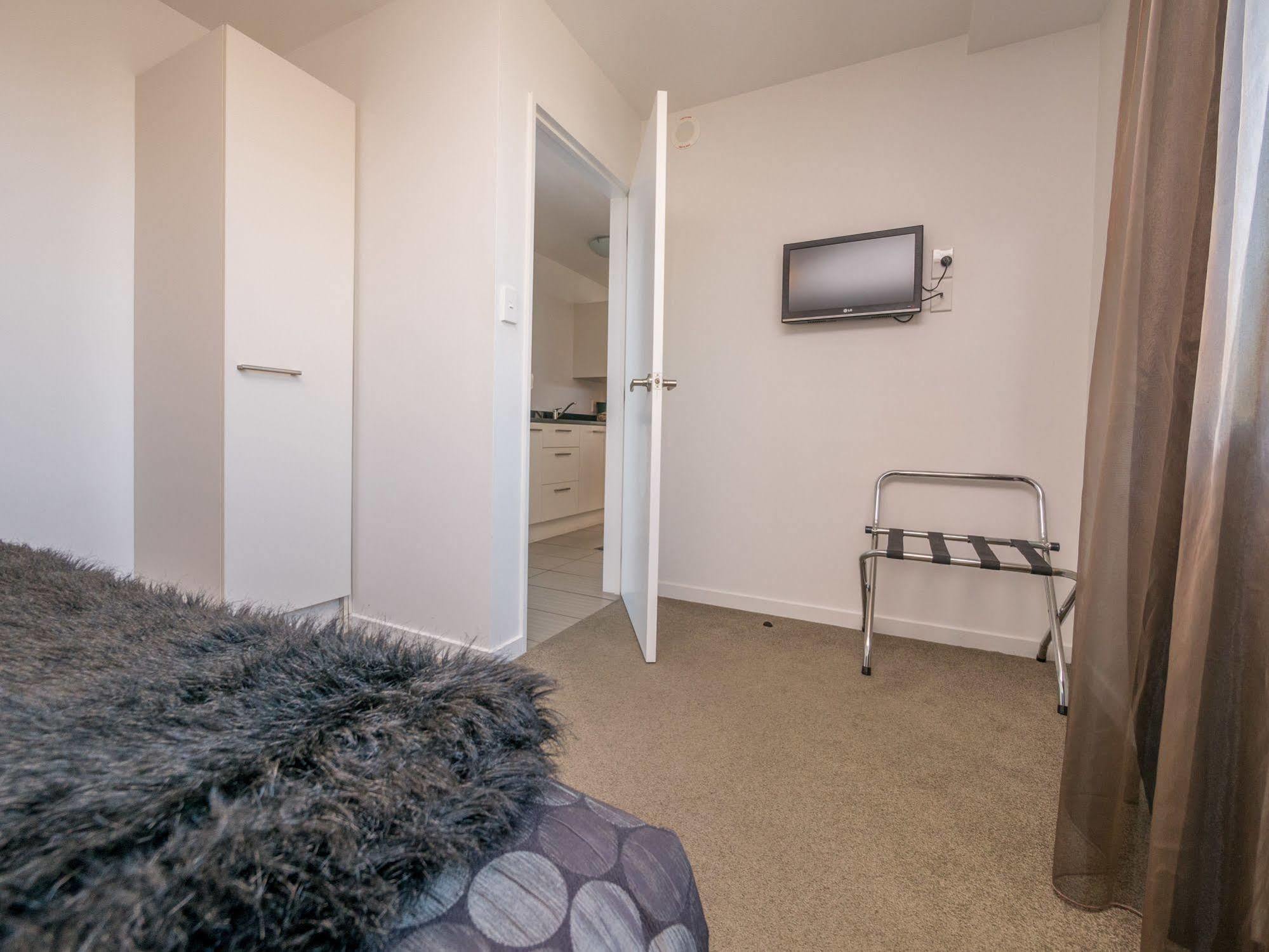 Bellano Motel Suites Christchurch Exteriér fotografie A typical studio apartment